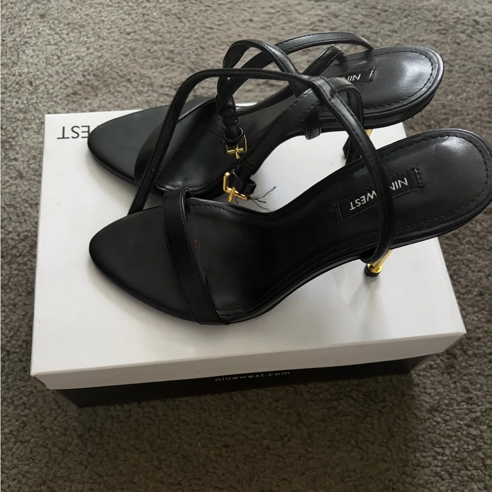 Nine West Black Heels with Gold Accents - Picture 5 of 7